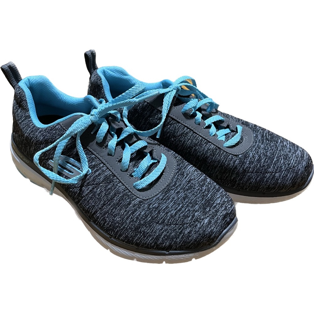 NWOT Memory Foam Skechers
